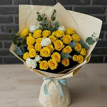 Букет цветов из:  Розы в Большевик