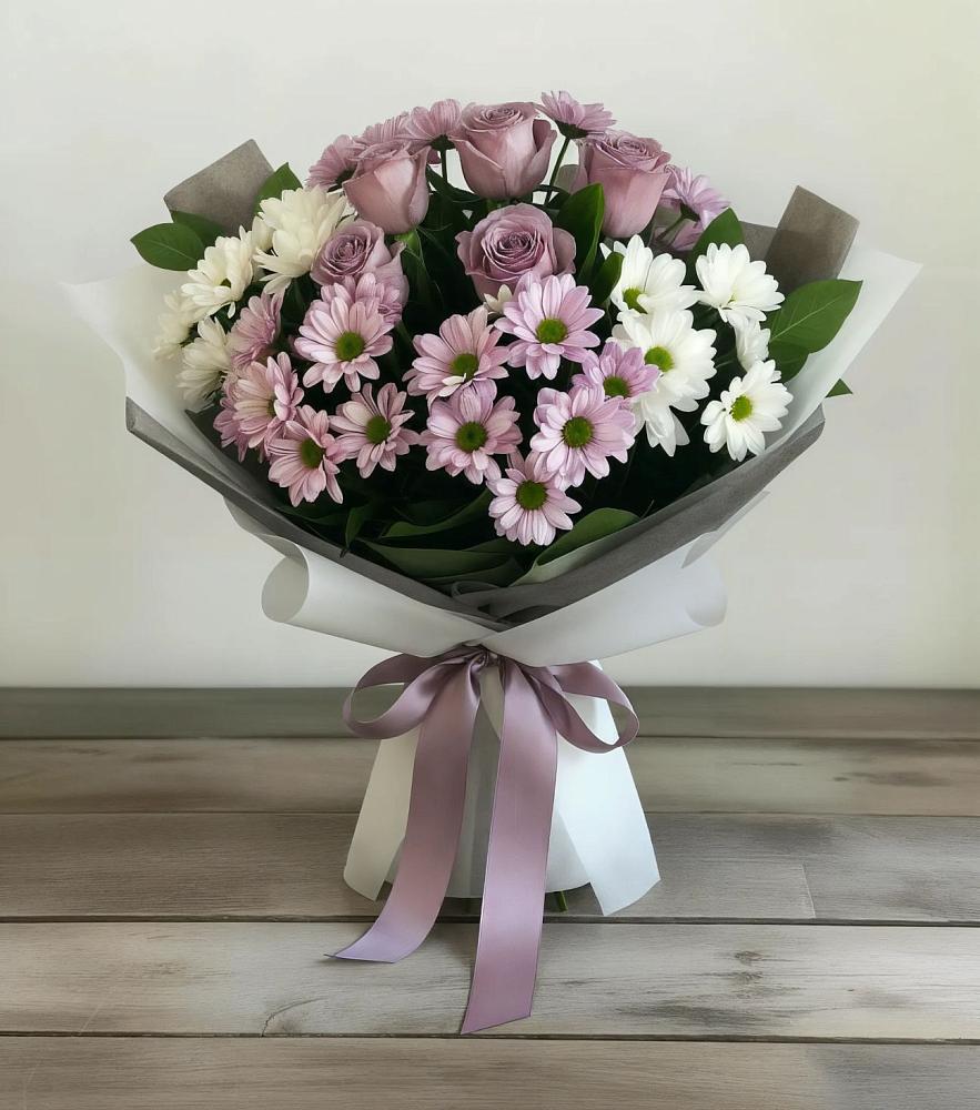 Букет цветов из: Хризантемы и Розы в Большевик