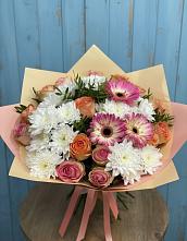 Букет цветов из:  Розы, Герберы и Хризантемы в Большевик