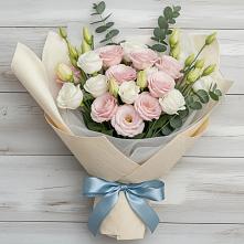 Букет цветов из:  Лизиантусы #REPLACE_PRED# Большевик