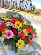Букет цветов из:  Герберы #REPLACE_PRED# Большевик