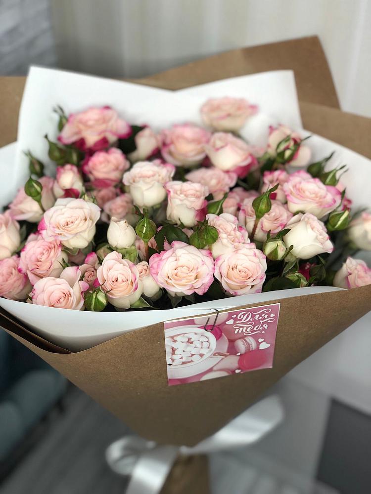 Букет цветов из: Розы в Большевик