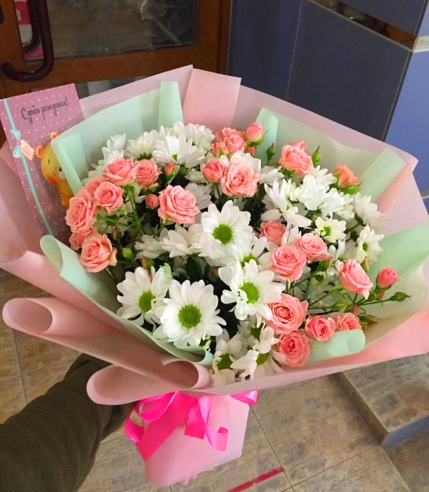 Букет цветов из: Розы и Хризантемы в Большевик