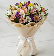 Букет цветов из:  Альстромерии в Большевик