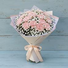 Букет цветов из:  Гвоздики в Большевик