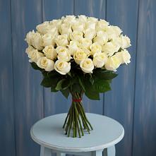 Букет 51 Белая роза Эдлесс Лав в Большевик