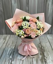 Букет цветов из:  Гвоздики, Розы и Хризантемы в Большевик