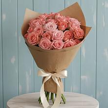 Букет цветов из:  Розы в Большевик