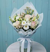 Букет цветов из:  Розы и Лизиантусы #REPLACE_PRED# Большевик