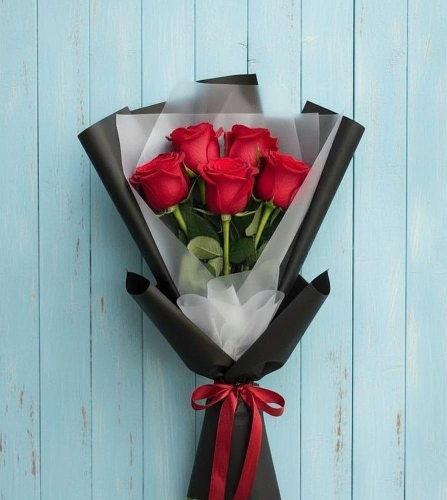 Букет цветов из: Розы в Большевик