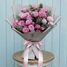 Букет цветов из:  Розы #REPLACE_PRED# Большевик